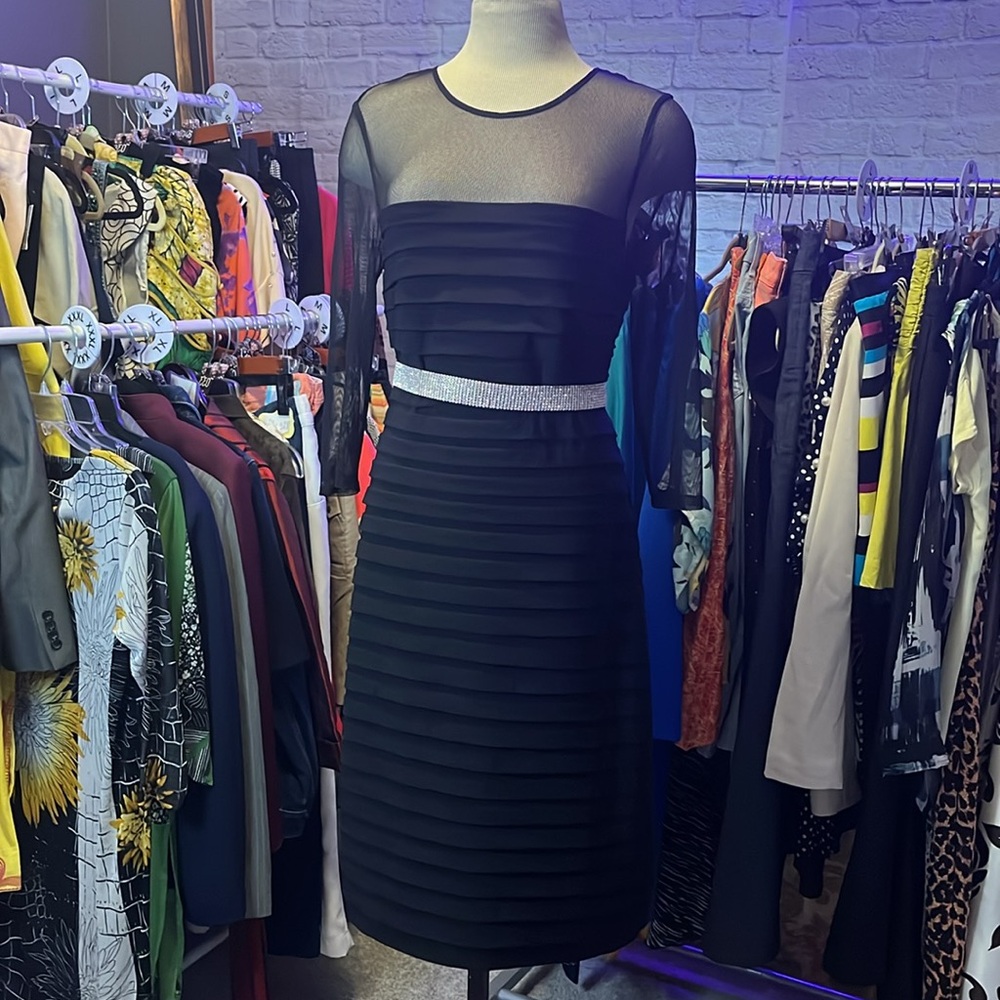 P0019. Adrianna Papell little black dress - Picture 2 of 5